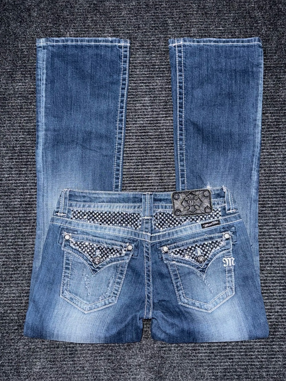 Y2K Miss Me Low Rise Easy Boot Bling Bootcut Jeans 26x31 Flap Pockets Distressed